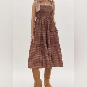 Entro Tiered Dress Brown Floral Shoulder Tie Bows With Smocked Top New NWT